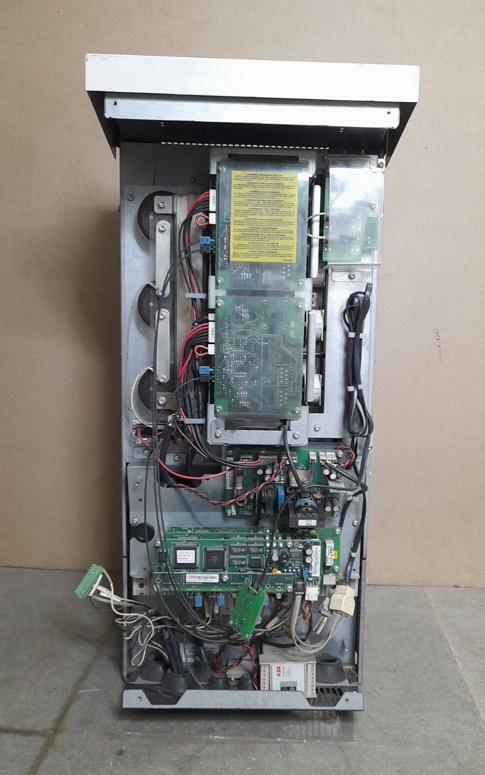 ABB ACS600 ACS61100255D00M1200901 AC Drive Code 64636472 ACS61100255 D00M1200901