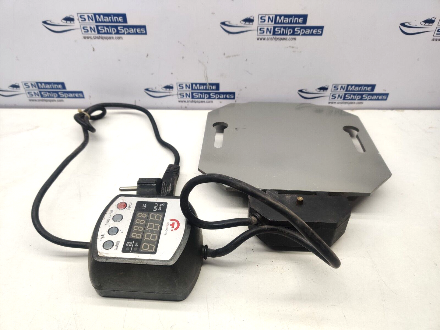 Universal Electric Heater Digital Warming Plate Model:11722 AC230V,50Hz,470W