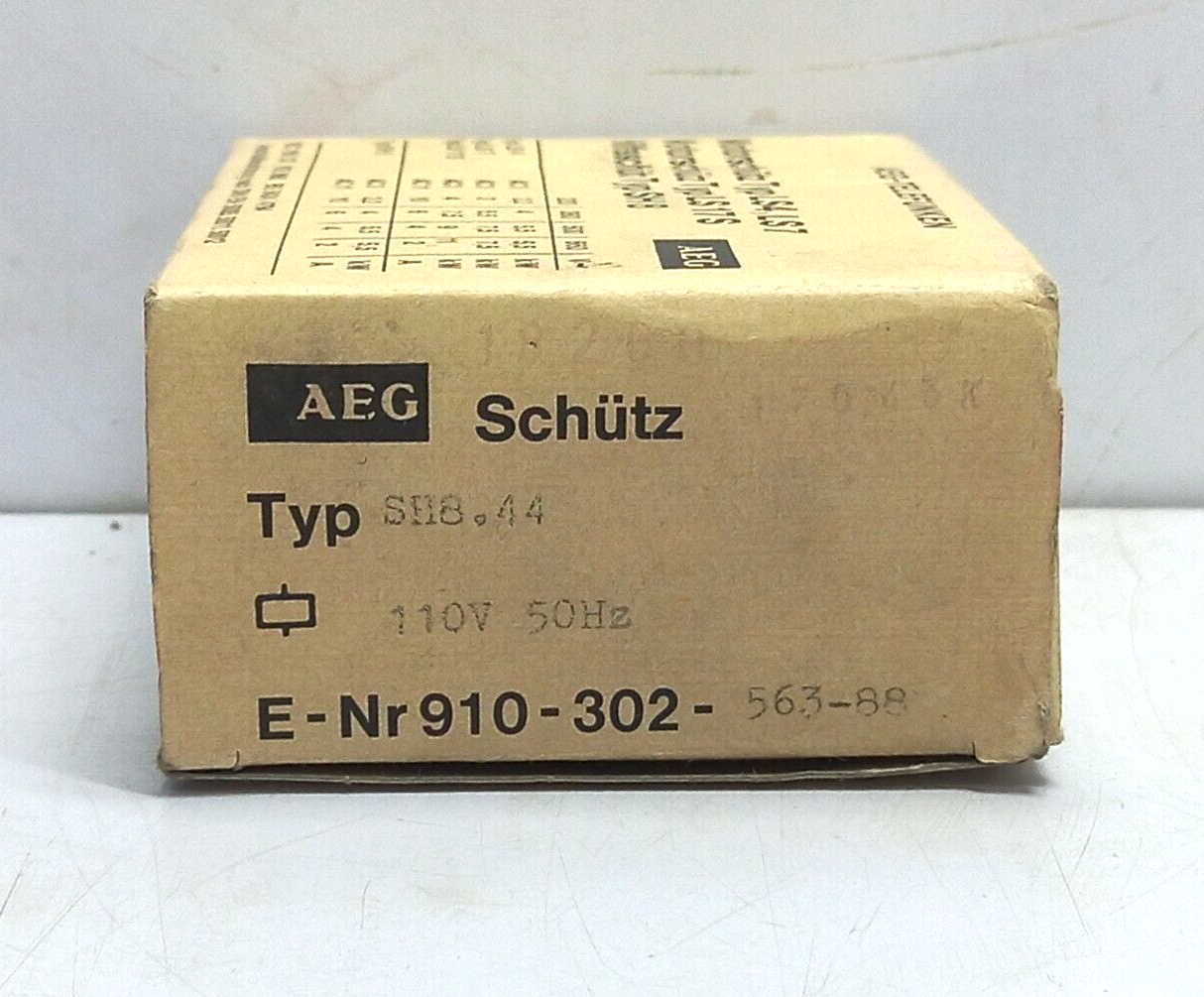 AEG SH8.44 Contactor 110V 50Hz 125V 60Hz 910-302-563-88