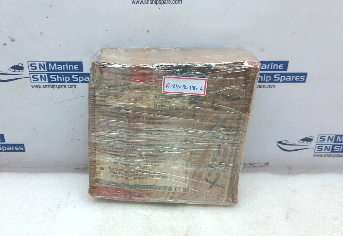 ABB SACE UXAB169044064 N.4 Aux. Switches for Breaker Inserted indication