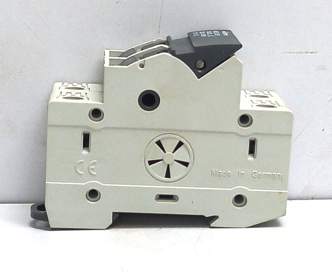 Wohner 31112.000 Holder For Cylindrical Fuses 10x38 2P AES 2x38 10x38 32A 690V~