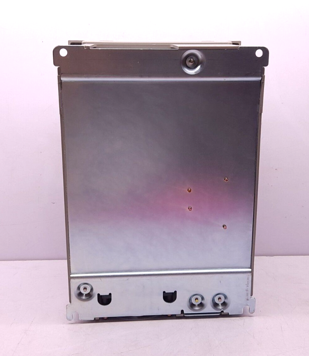 Telemecanique Square D ATV18U90N4 AC Speed Drive Frequency Converter