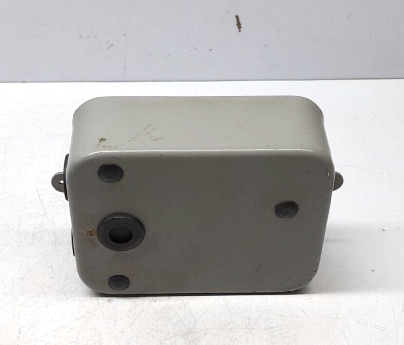 Micro Matic AFR 1120 8404 250VAC 15A C/S 50