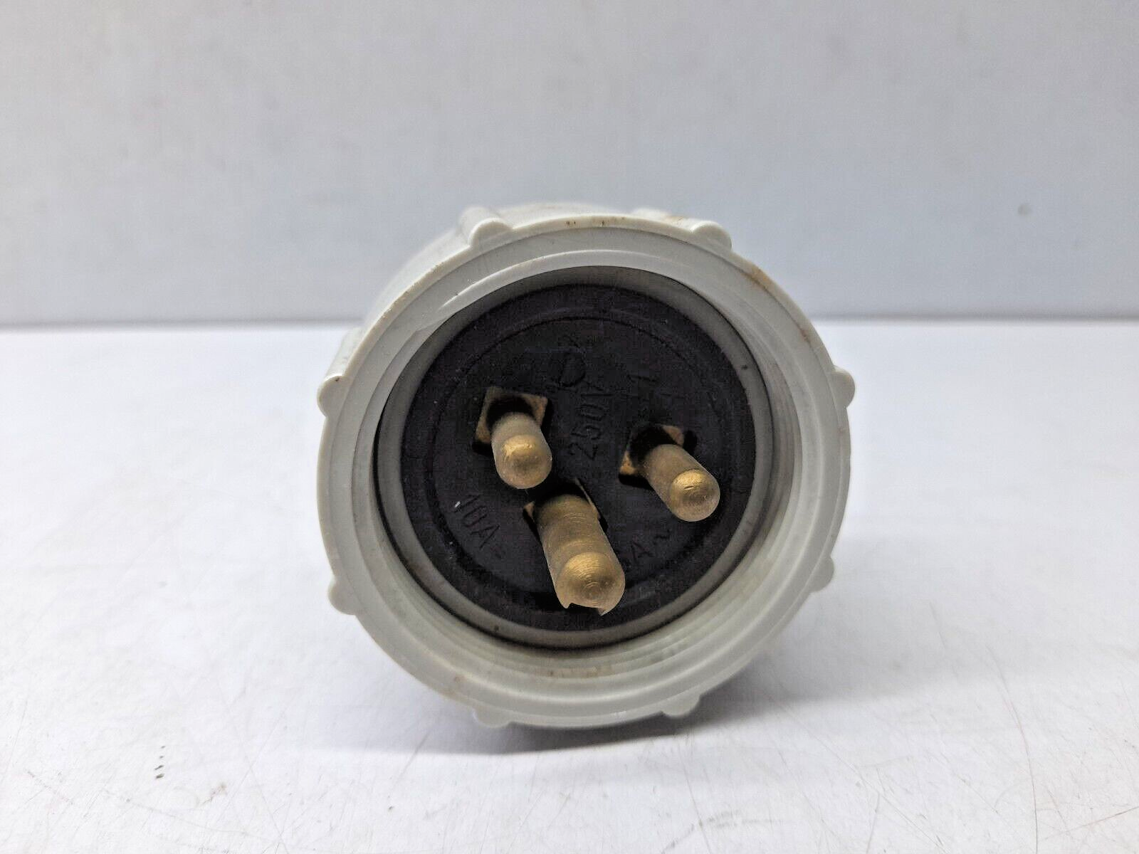 Wiska 1142/ES Plug / 1142ES / 250V / 10AMP