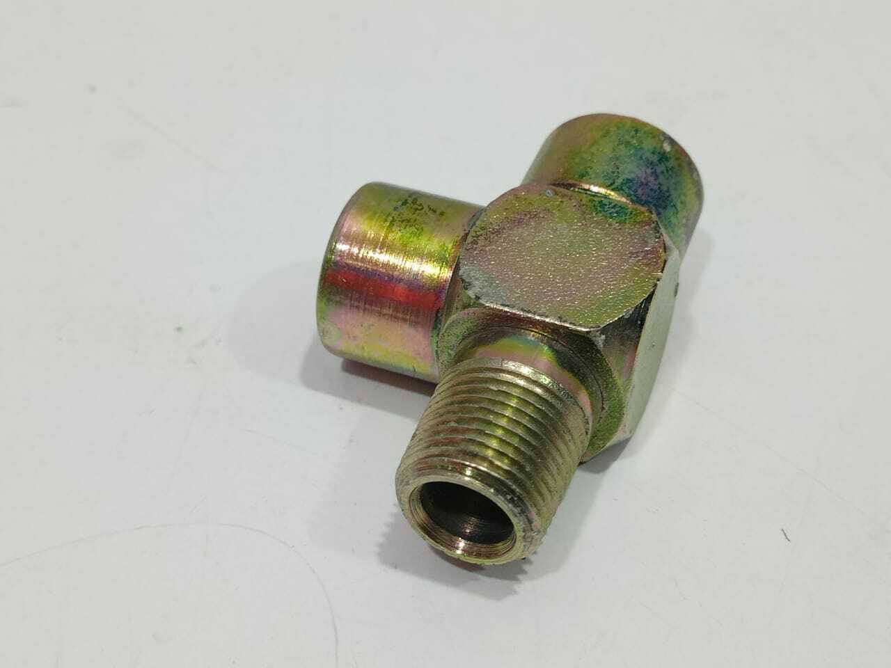 Aeroquip 7819261 Tee 4-Pcs Lot Sale