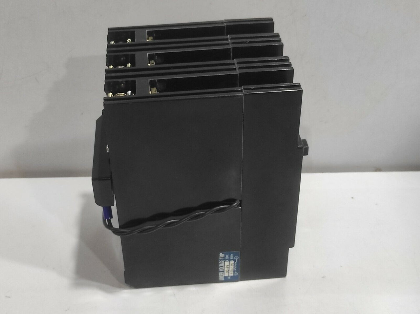 Terasaki TL-100F Circuit Breaker 3P 30A PM 50/60Hz Ui 690V  AC240V / TL100F