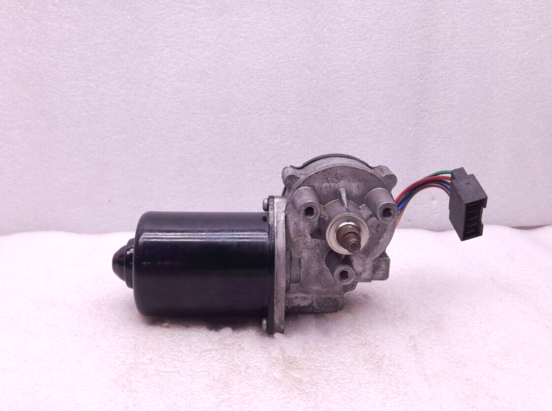 United Technologies 10737320MO25WJ Wiper Motor 24V 3S2822