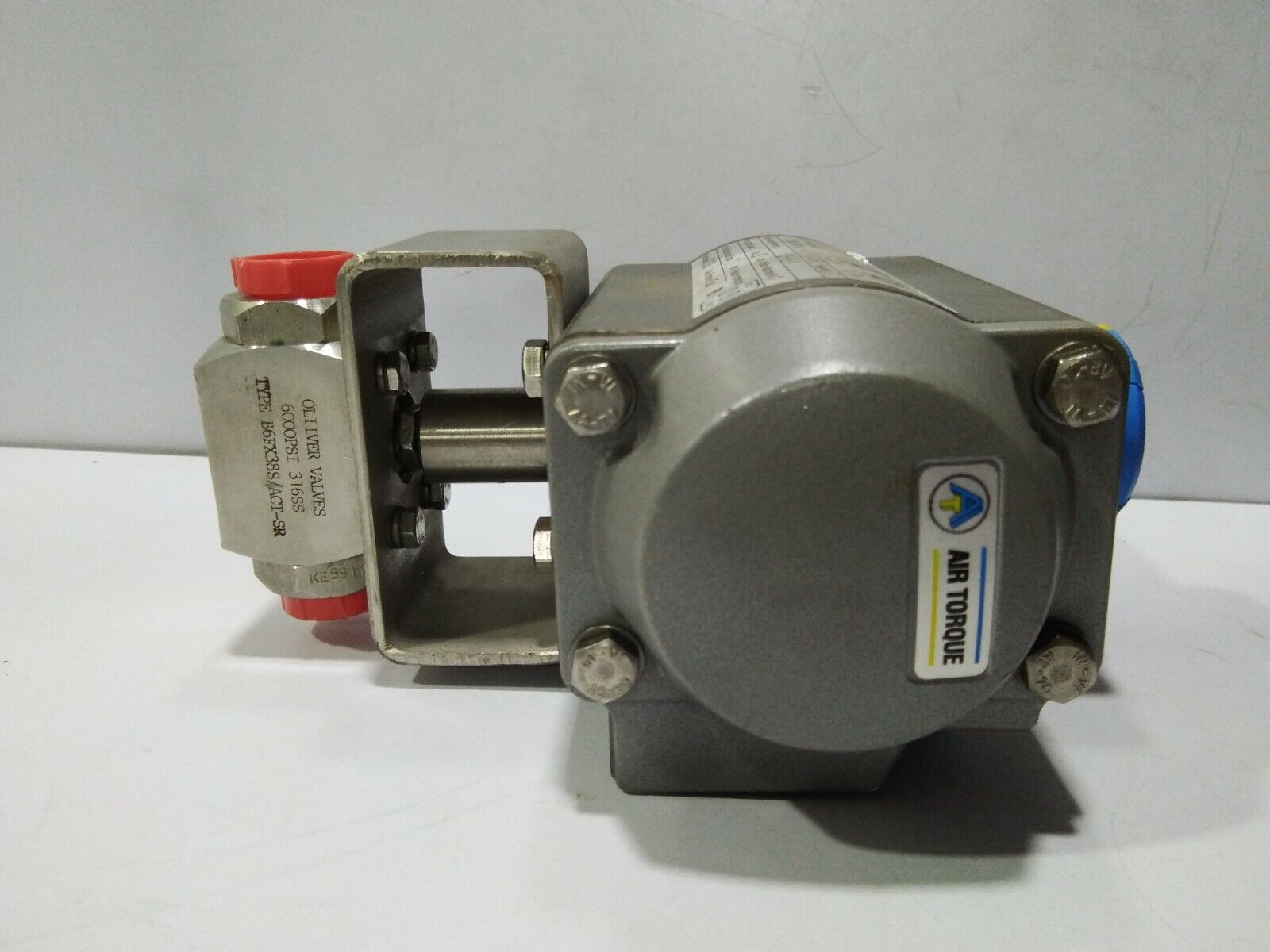 AIR TORQUE AT100S10A PNEUMATIC VALVE ACTUATOR WITH OLIVER VALVES B6FX38S/ACT-SR
