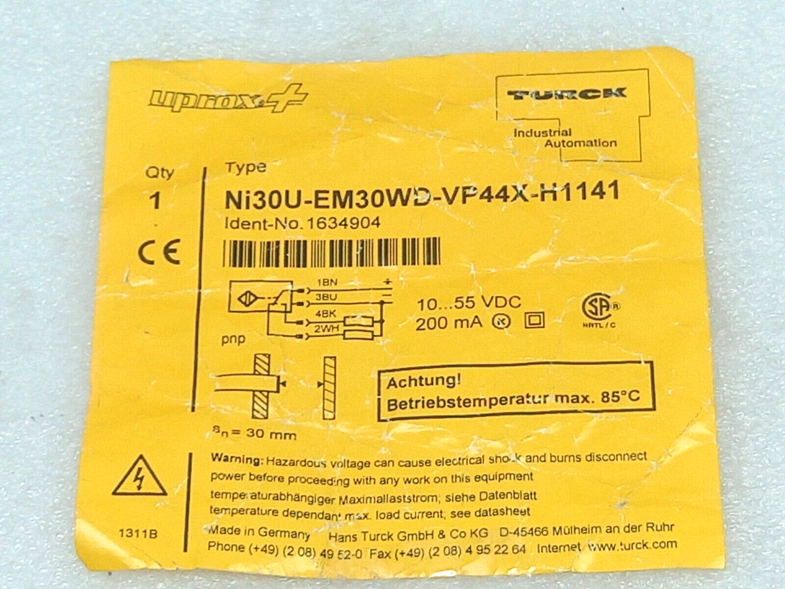 Truck Ni30U-EM30WD-VP44X-H1141 Uprox+ Inductive Sensor 10...55 VDC 200 mA