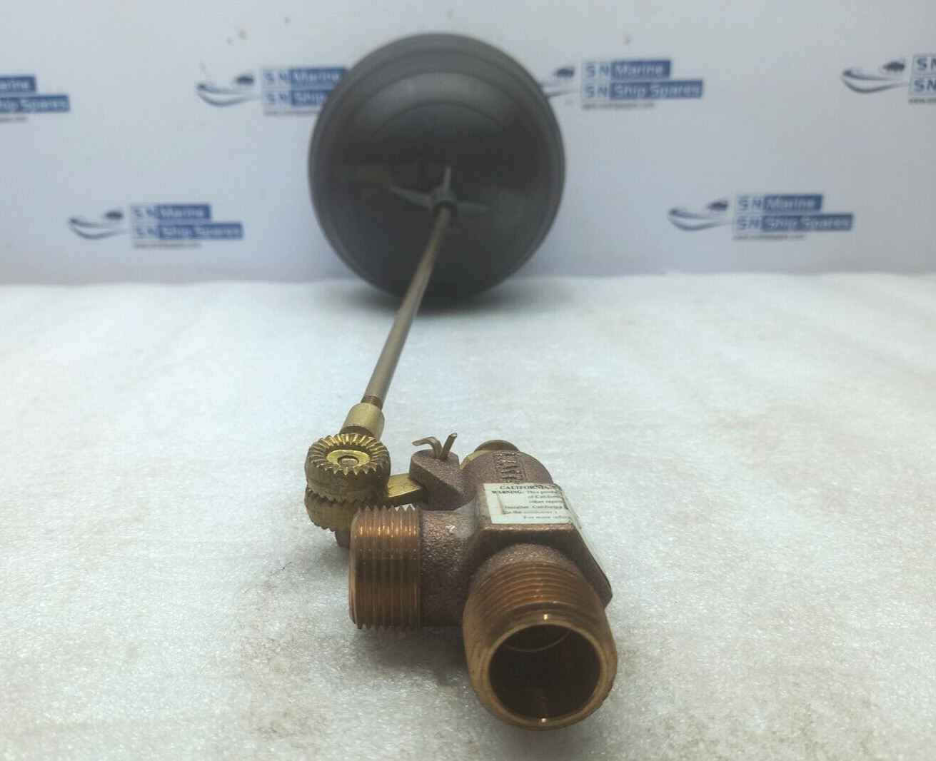 W.W Grainger 2X525 Float Assembly Valve ¾” Male x ¾” Male