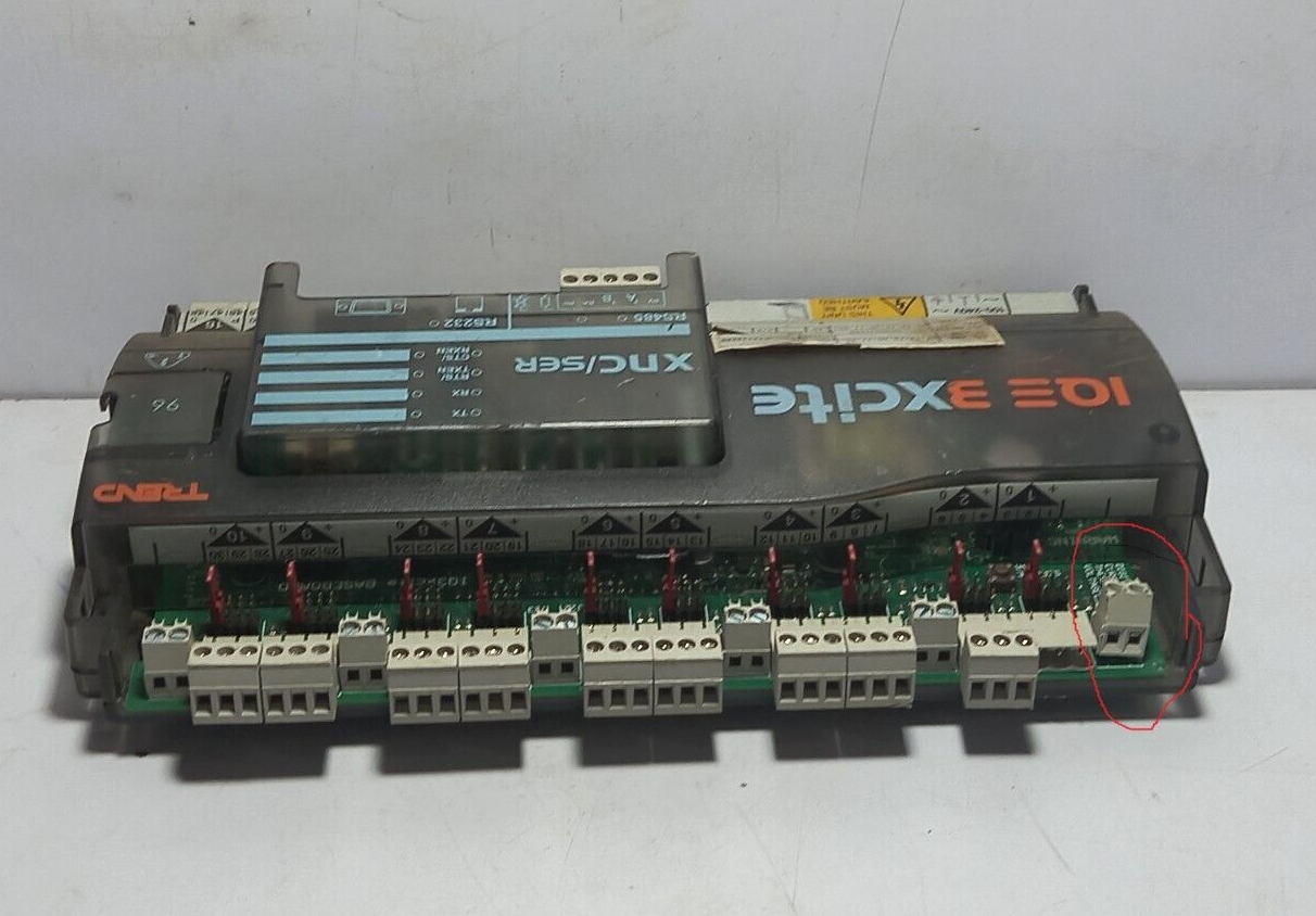 Trend IQ3-4062U7096 Controller/ Voltage 230VAC/ Frequency 50/60Hz / IQ34062U7096