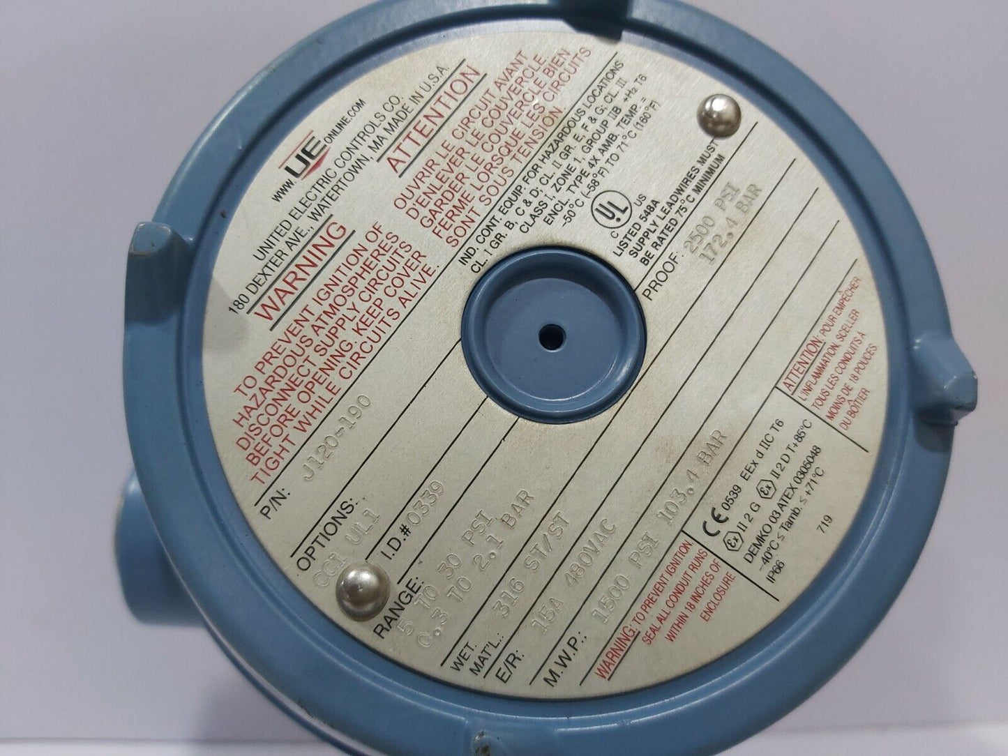 United Electronics J120-190 5-30psi 35-200kpa 2500psi Proof Pressure Switch 