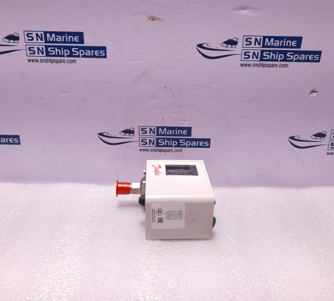Danfoss 060-119166 Pressure Switch KP7B Range +8/+32 Bar Pe Differential 4 Bar