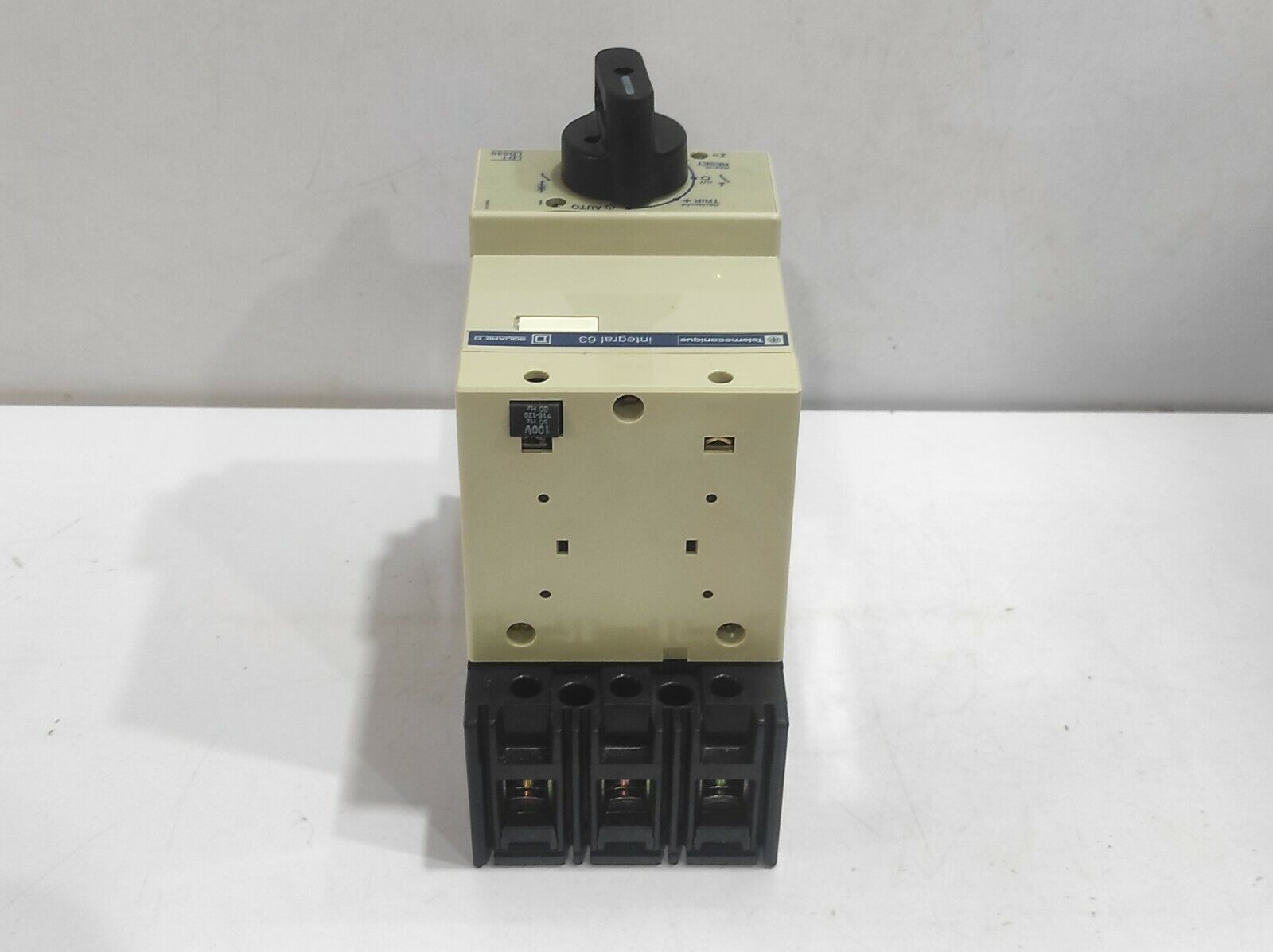 Telemecanique LD1LD030FC Contactor 45A-63A 600V 3PH 40HP Integral 63