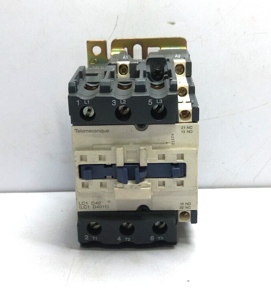 Telemecanique LC1 D40 Contactor Schneider LC1 D4011 I:60A LX1 D6 P7 230V 50/60Hz