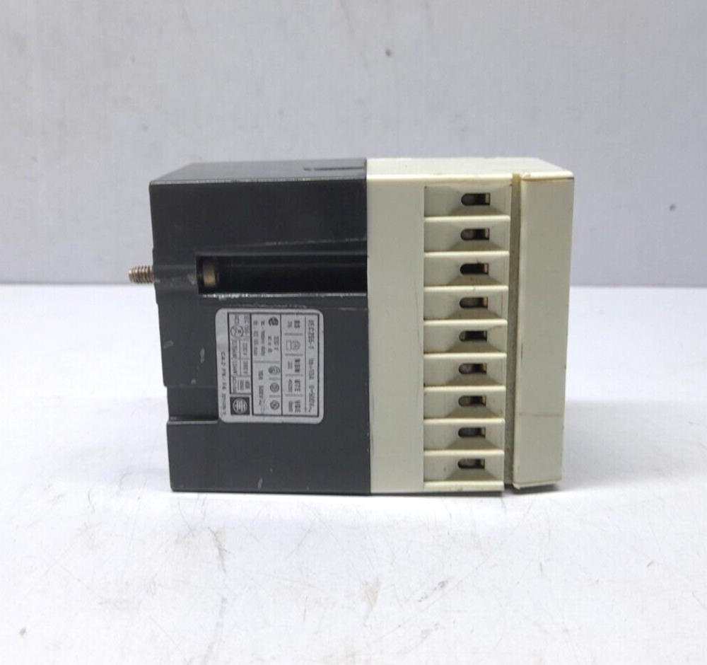Telemecanique CA2-FN 144 Control Relay 3AF 024 Ith=10A U=500V~