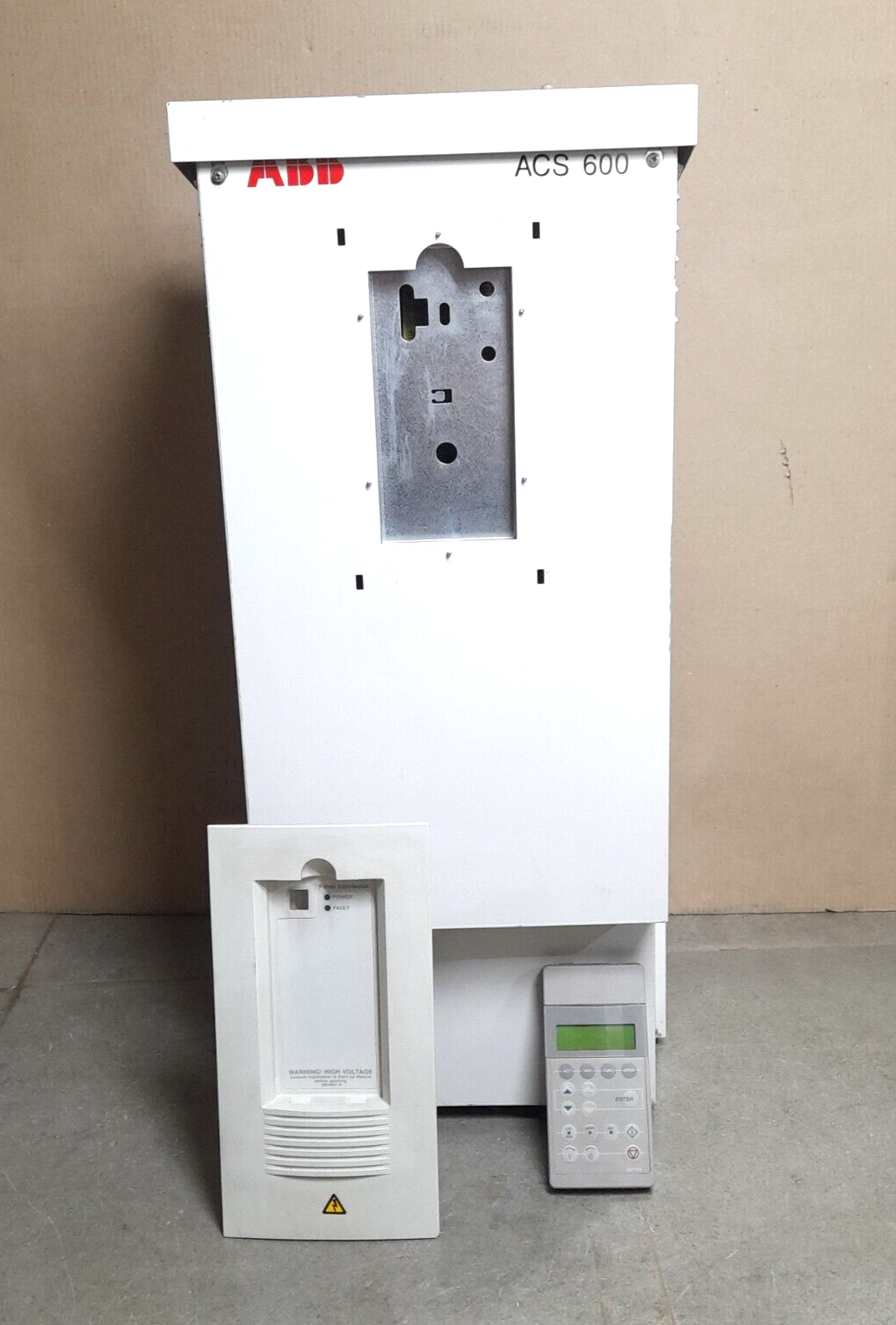 ABB ACS600 ACS61100255000M1200901 AC Drive Code 64674382 ACS61100255 000M1200901