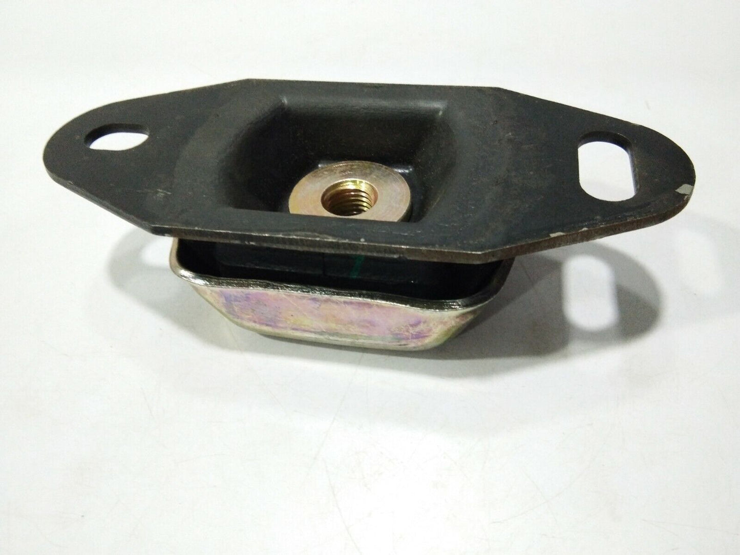 TECH PRODUCTS 52011-55 ISOLATOR 465 LB 539407-1 5201155 