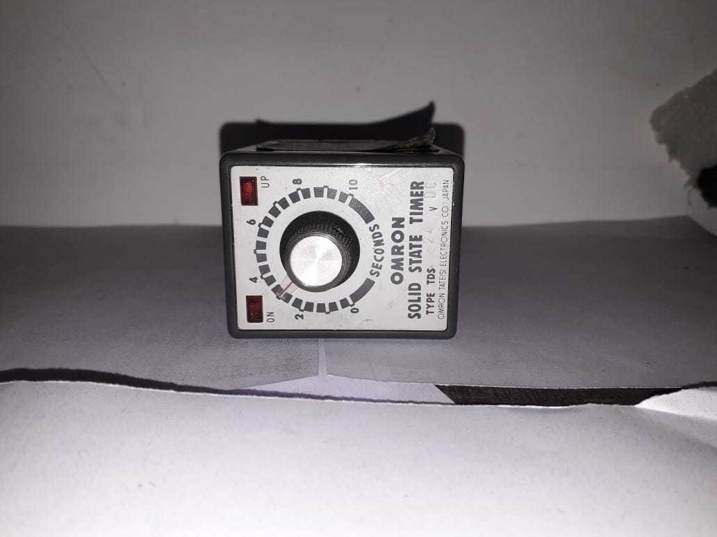 Omron TDS-24vDC  Solid State Timer New 