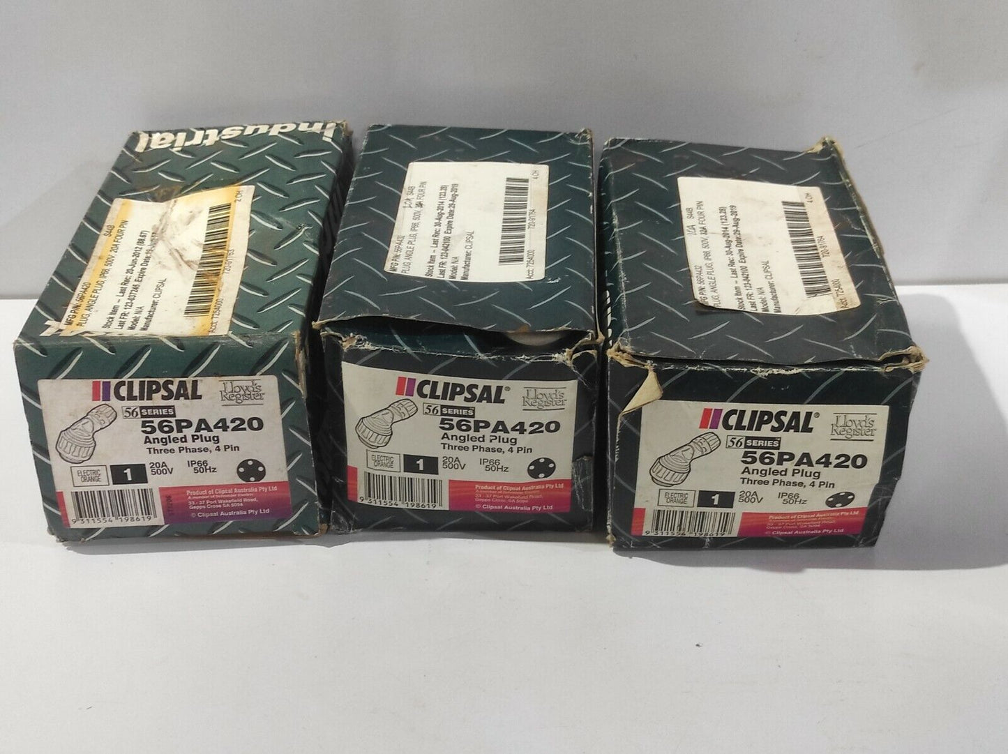 Clipsal 56PA420 Angled Plug Three Phase 4Pin 20A 500V IP66 50Hz 56 Series