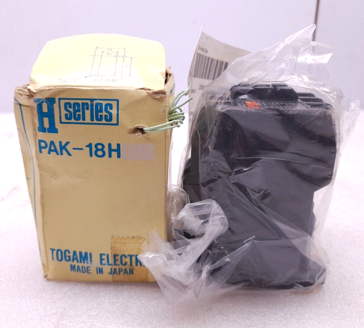 Togami PAK-18H Magnetic Contactor Ith 28A 100V50Hz 100-110V60Hz H Series PAK18H