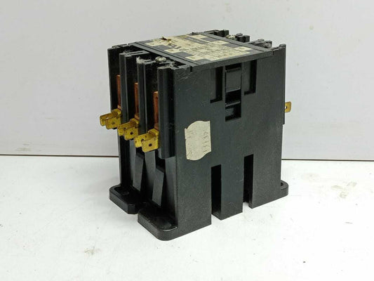 Square D 8910DPA53 Contactor Y125 65A Res  Ser B