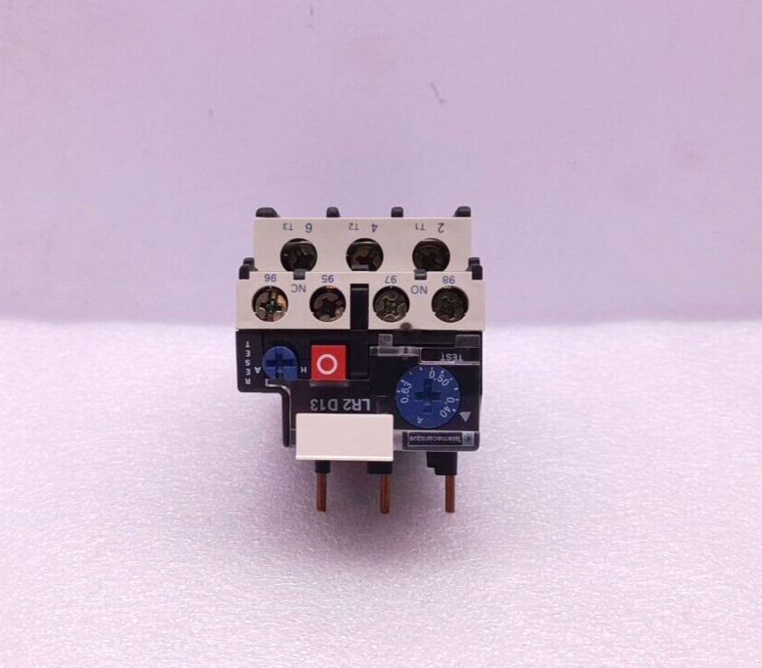 Telemecanique LR2 D1304 Thermal Overload Relay 0.40-0.63A LR2 D13 Ui 750V