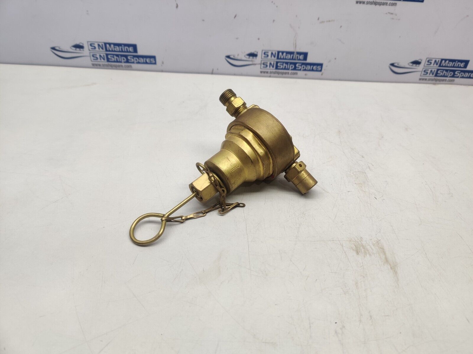 White Martins Dry Flame Shutoff Valve For Oxygen Regulator 10kg/cm2