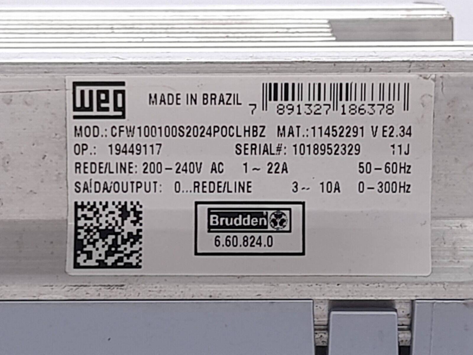 WEG CFW100100S2024POCLHBZ Inverter Drive / Line 50-60Hz / Out 0-300Hz / CFW 10