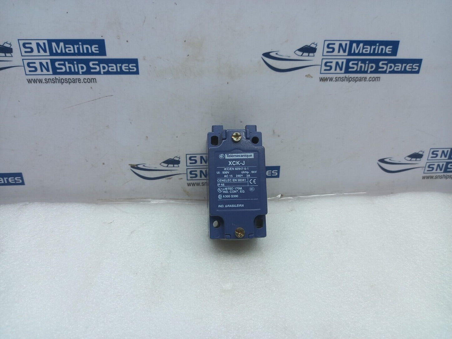 Telemecanique XCK-J Limit Switch Ui: 500V Uimp: 6kV