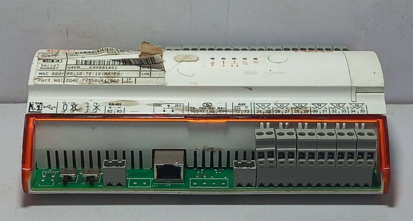 Trend IQ4E Controller / IQ4E-2050UB41000 /230VAC, 50/60Hz, 70VA /IQ4E2050UB41000