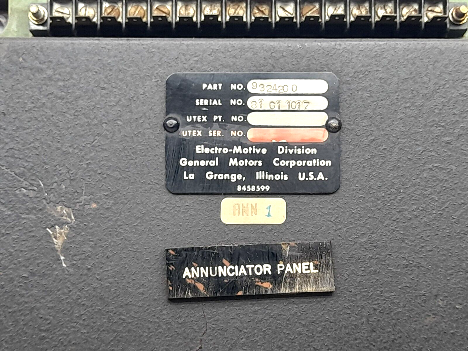 Electro Motive Division General Motor 9324200 Control Module