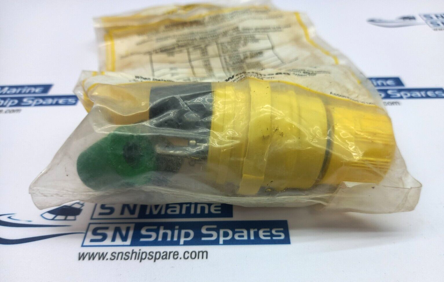 Woodhead 130146003 Yellow Rubber Plug NEMA-5-15 15A 125V