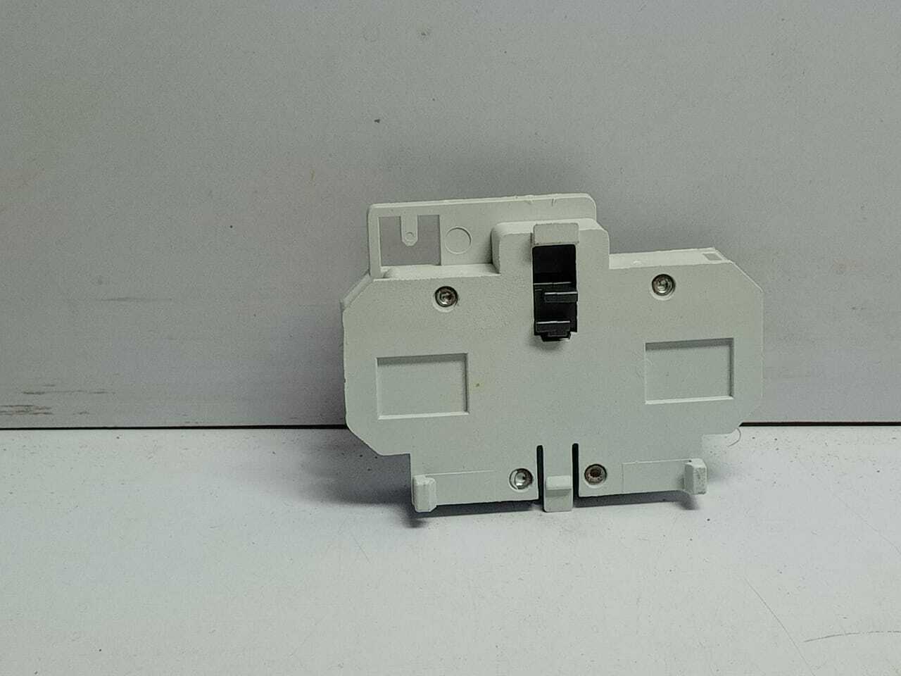 Thermo King 44-8892 Auxiliary Contact Cutler Hammer C320KG1 Series A2