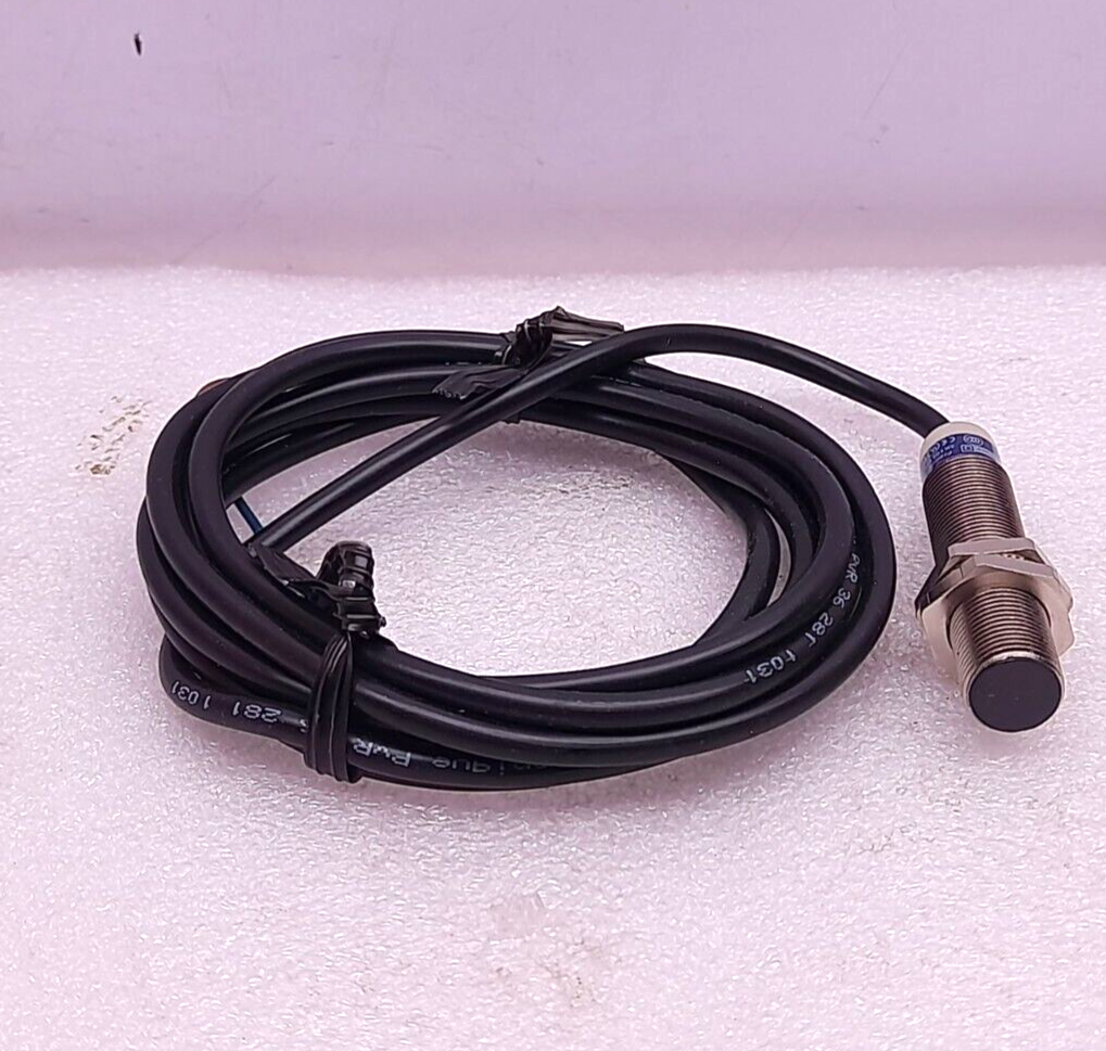 Telemecanique XS1 M12MA250 Inductive Proximity Sensor 091537 24-240VACDC 5-200mA