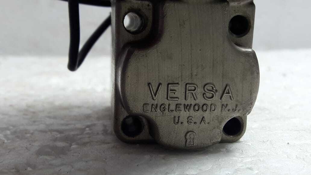 Versa V1HHU 32102 Solenoid Valve Max 175PSI 120V 60Hz 11Watts
