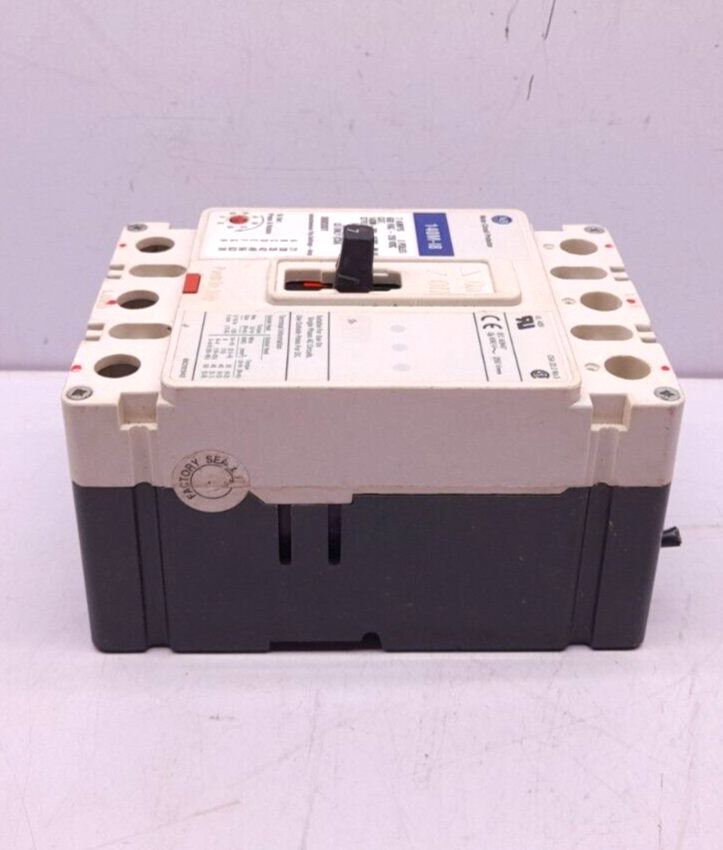 Allen Bradley 140M-I8P-B70S-M (A) Circuit Breaker 7A 3P 140M-I8