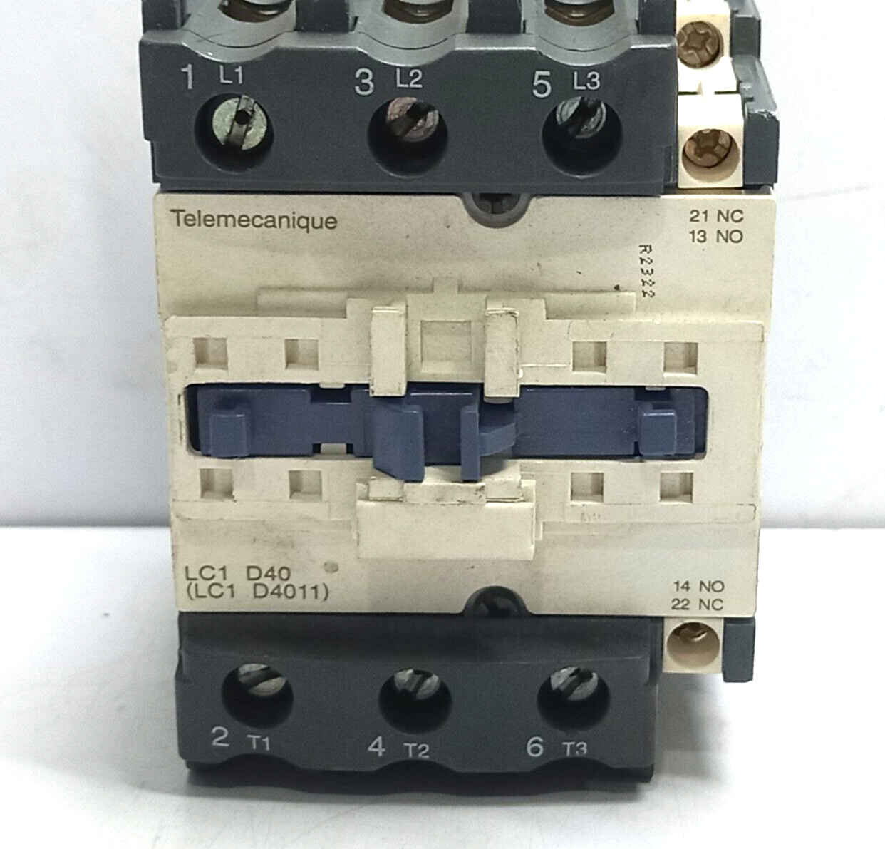 Telemecanique LC1 D40 Contactor Schneider LC1 D4011 I:60A LX1 D6 P7 230V 50/60Hz