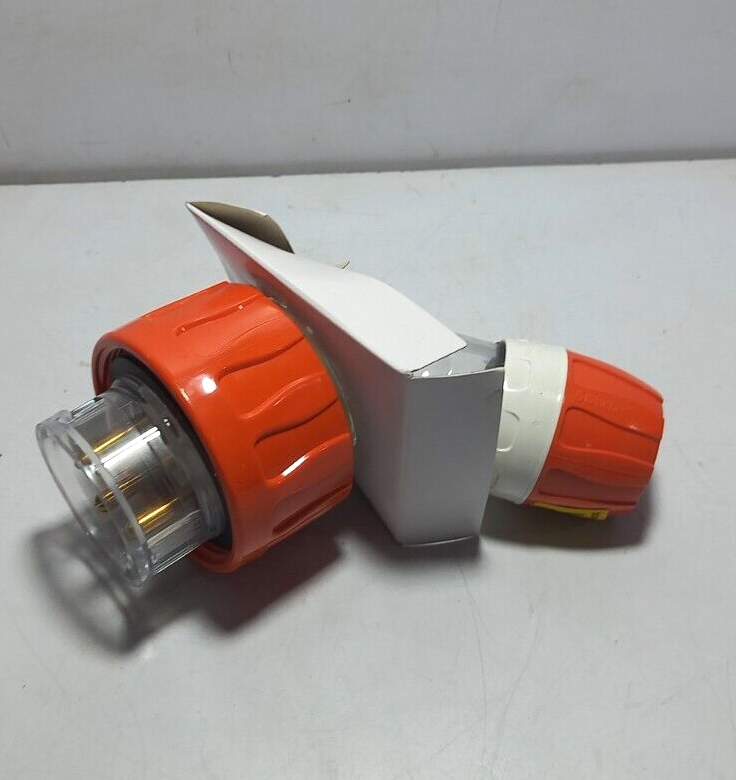 Clipsal 56PA420 Angled Plug / Three Phase, 4 Pin / 20A / 500V 50Hz