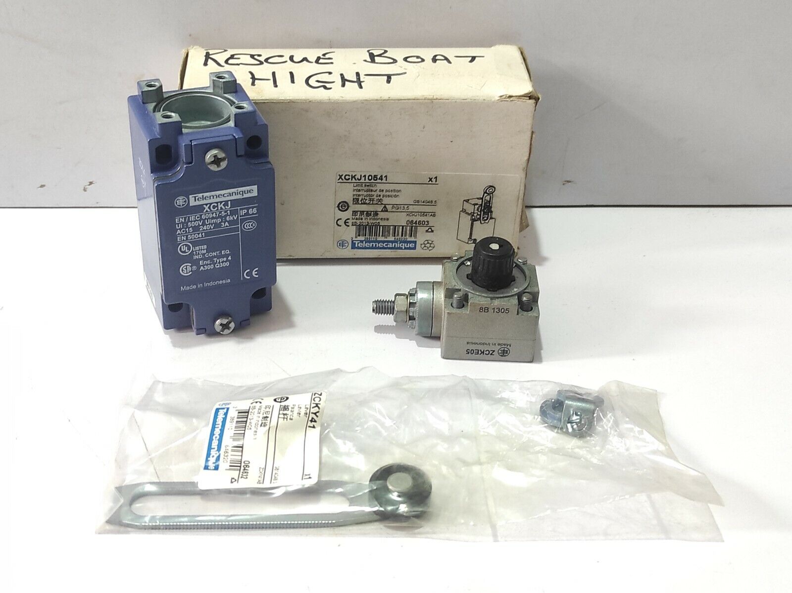 Telemecanique XCKJ10541 Limit Switch