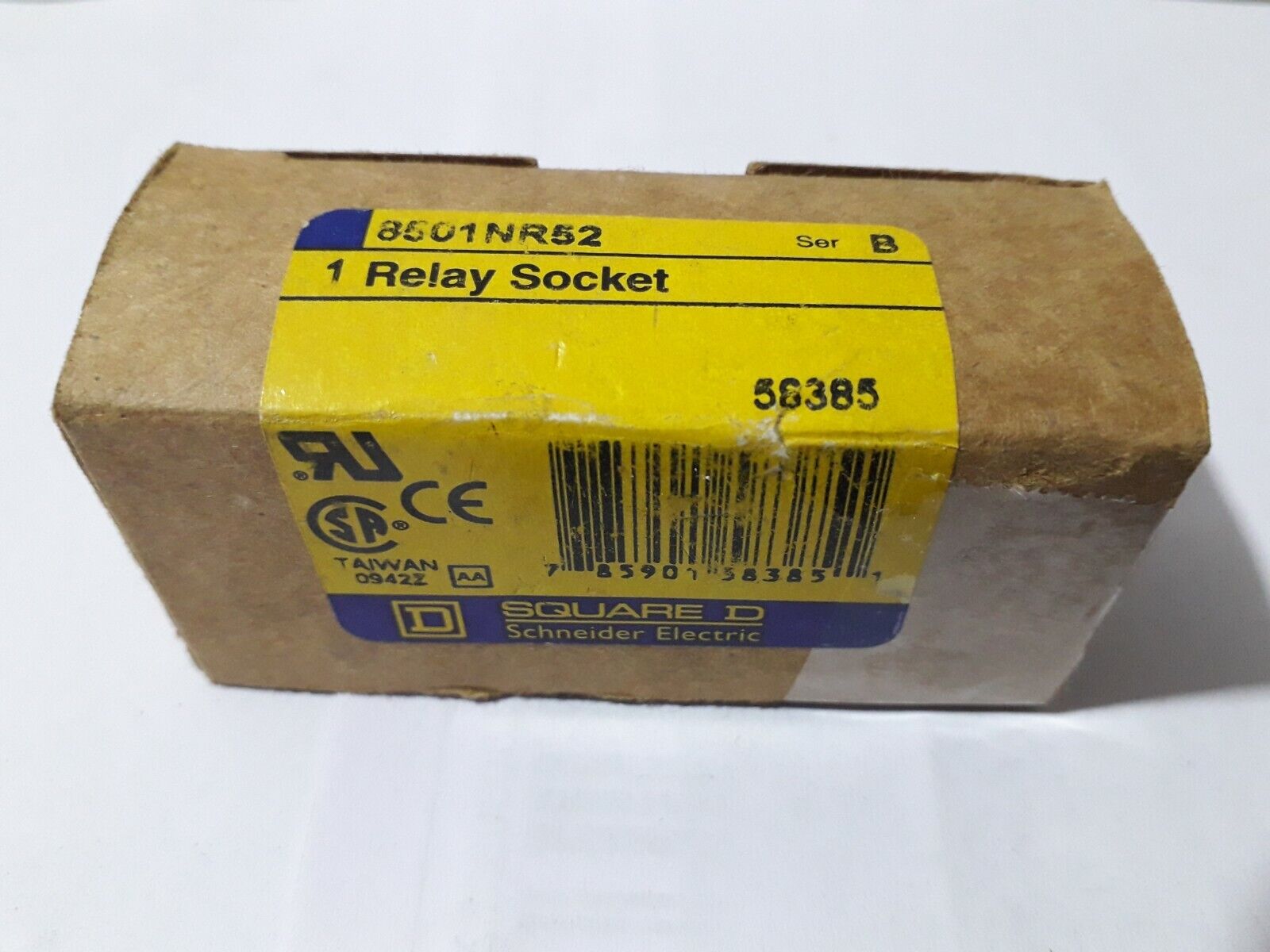 Square D 8501NR52 Ser-B  16 AMP-300V 5 AMP-600V 8 Port Socket 