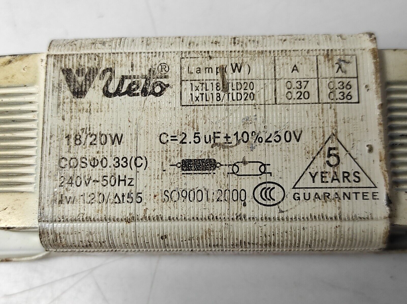 V Uelo 18/20W Ballast CosΦ0.33(C) C=2.5µF±10%250V 240V~50Hz tW120/Δt55