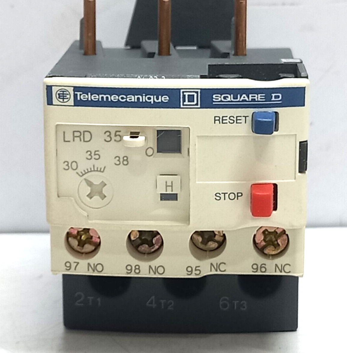 Telemecanique Square D LRD 35 Overload Relay 30-38A Ui 690V Uimp 6kV LRD35
