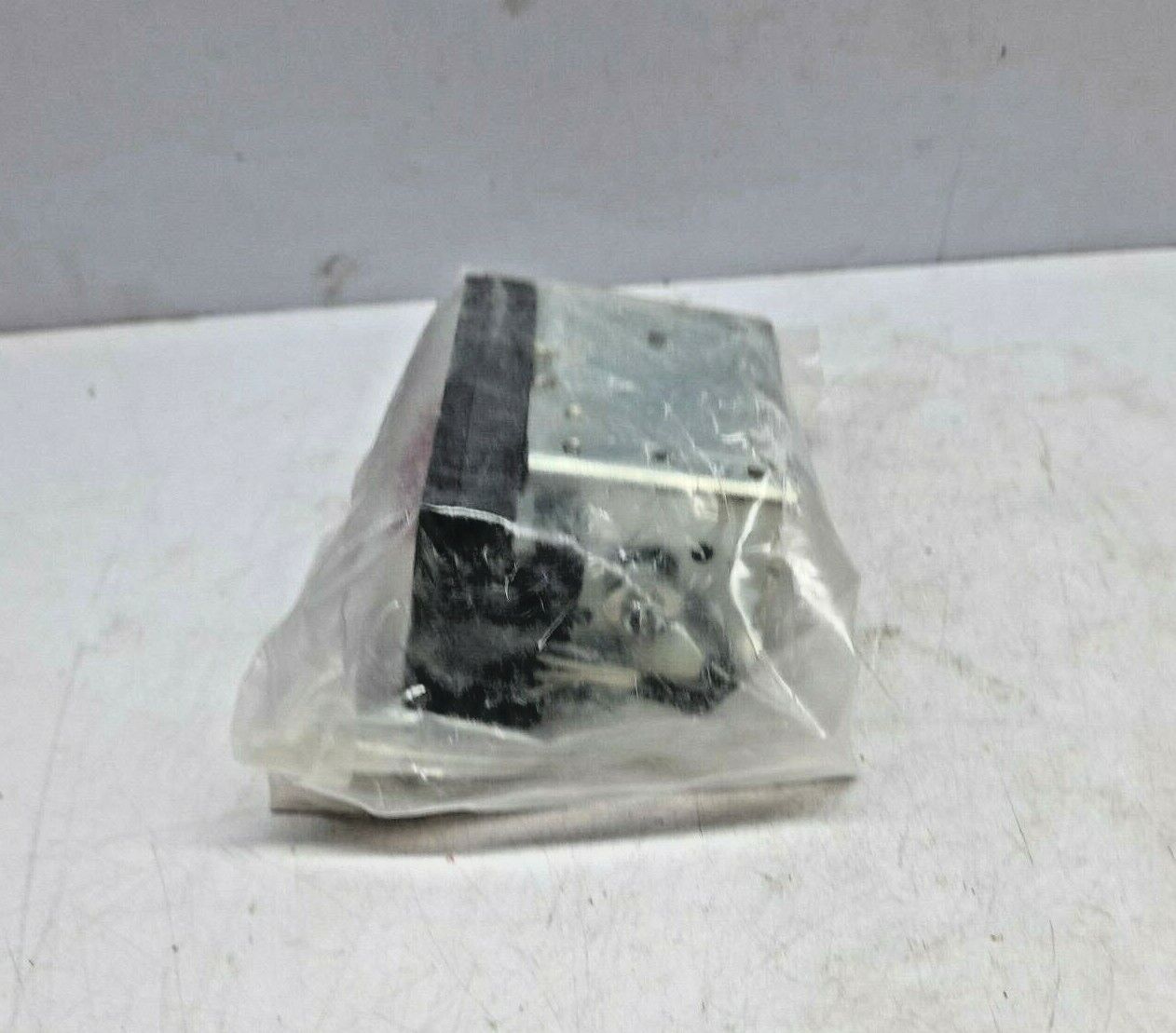 ABB 1VCR002948G0003 1VC116007453A0A Undervoltage Relay 952920 110-132VDC 110-127