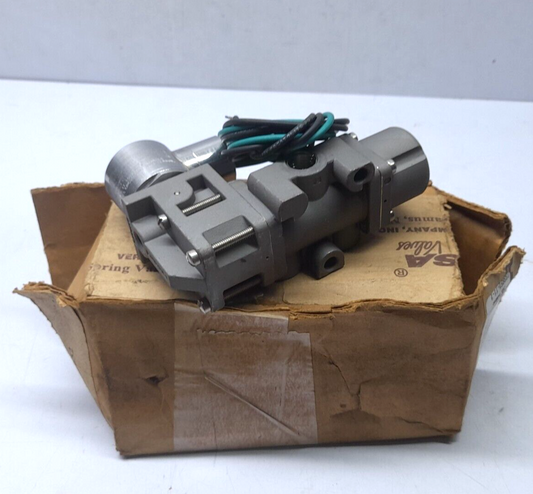 Versa VSG-3321-316-XXJ-D024 Three Way Valve 8.3MPa 24VDC 1.8W Max 120 PSI Min 40