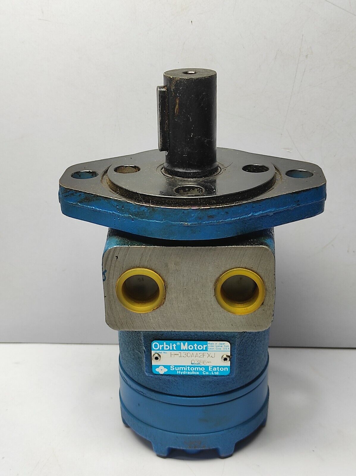 Sumitomo Eaton H-130AA2FXJ Orbit Motor H130AA2FXJ