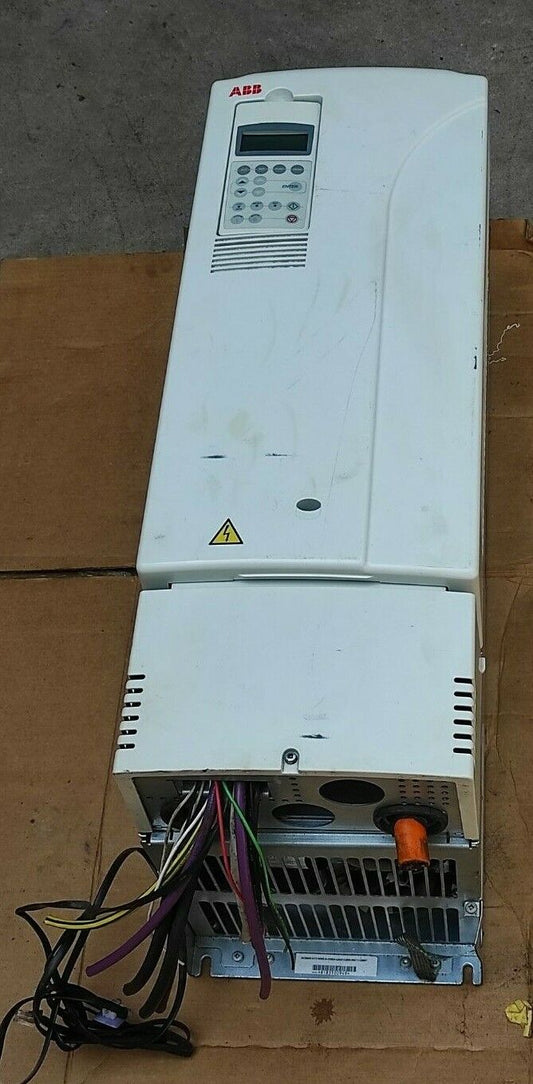 ABB ACS800-U11-0050-5+K454+L502+L509+N671+Q967 Drive ACS800-U11-0050-5