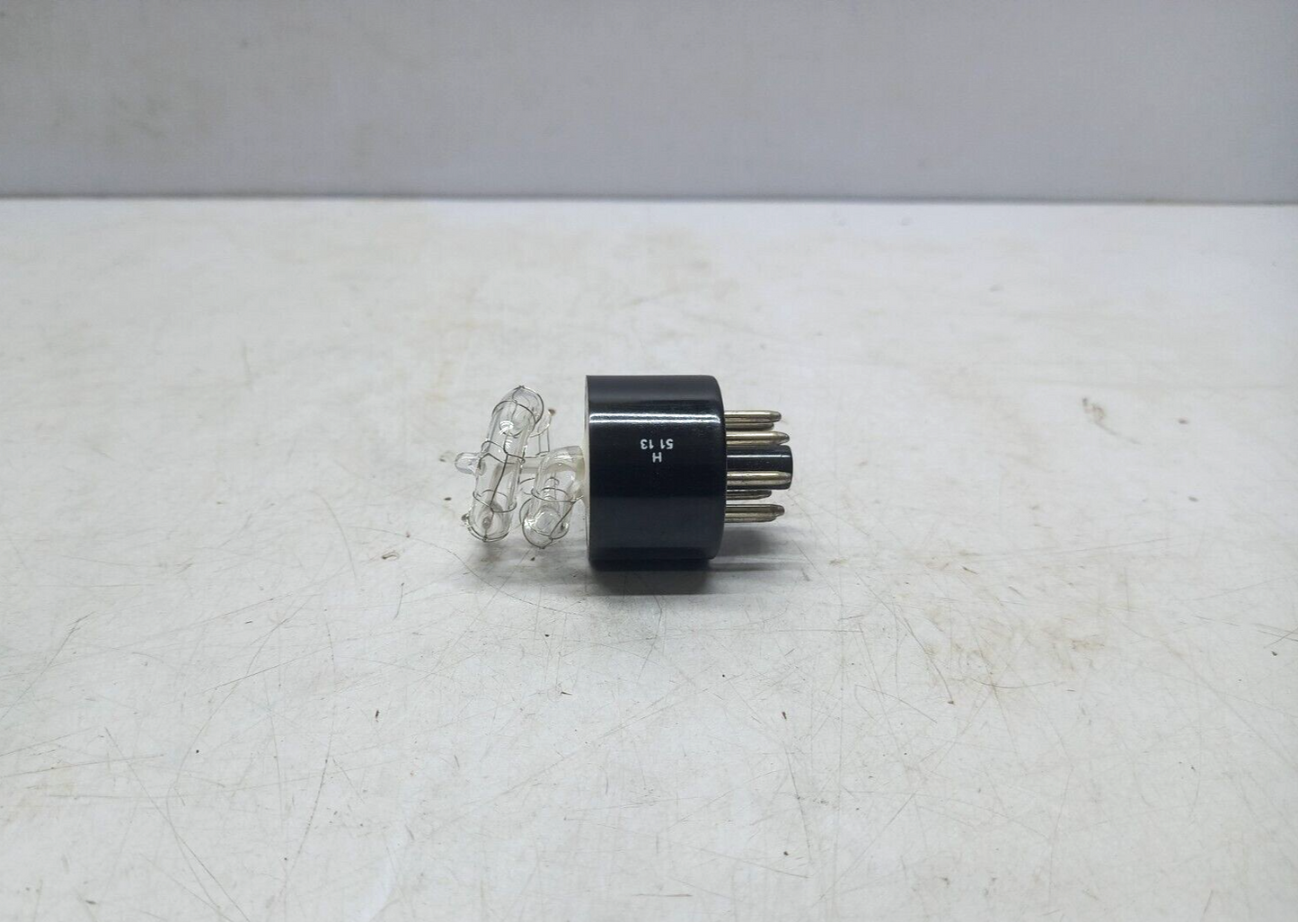 Tomar Electronics L93B Strobe Lamp 2100W 8Pin