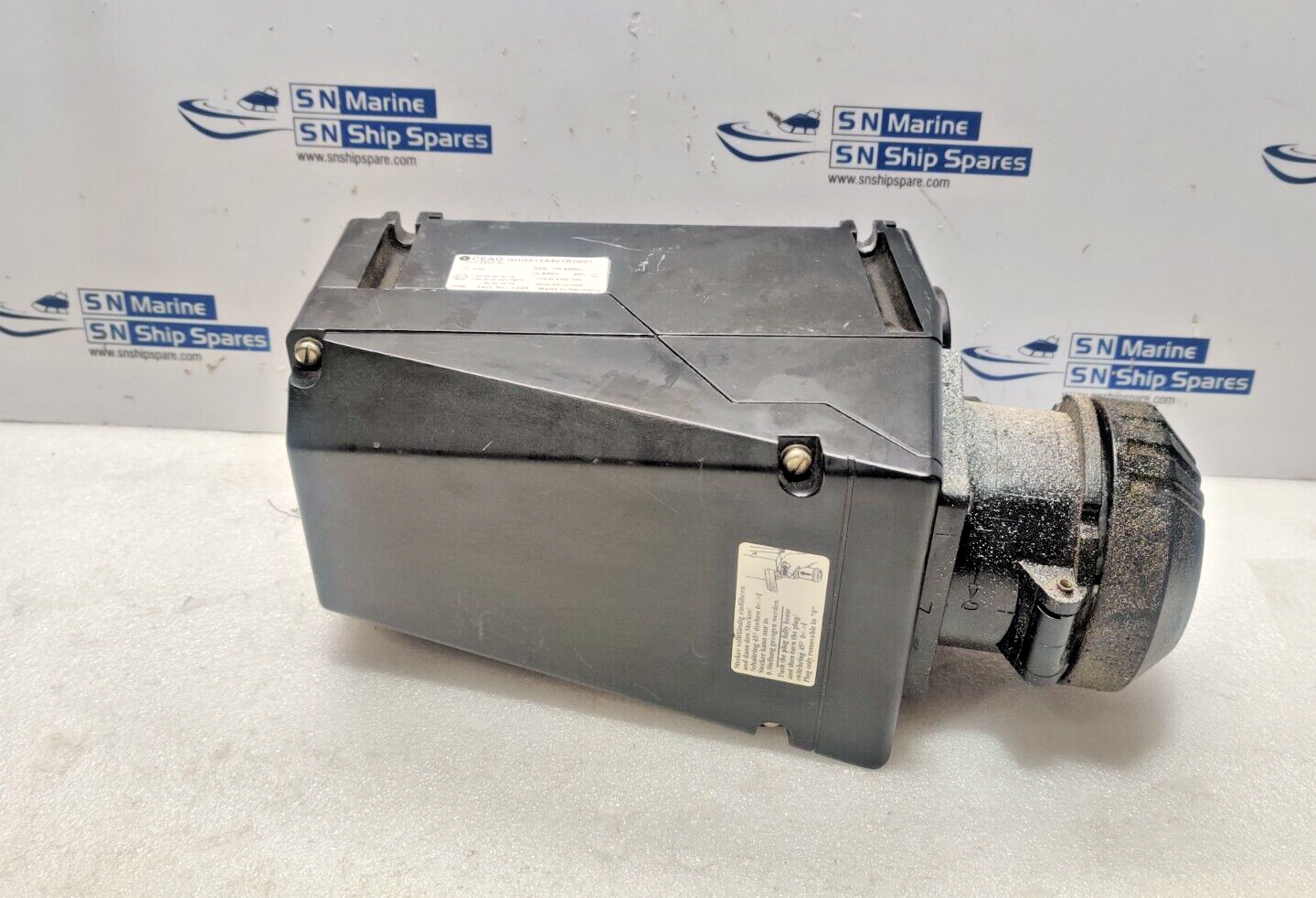 CEAG GHG5124407R0001 Wall Socket 32A-7H 500V~ Ui: 690V 3P+E