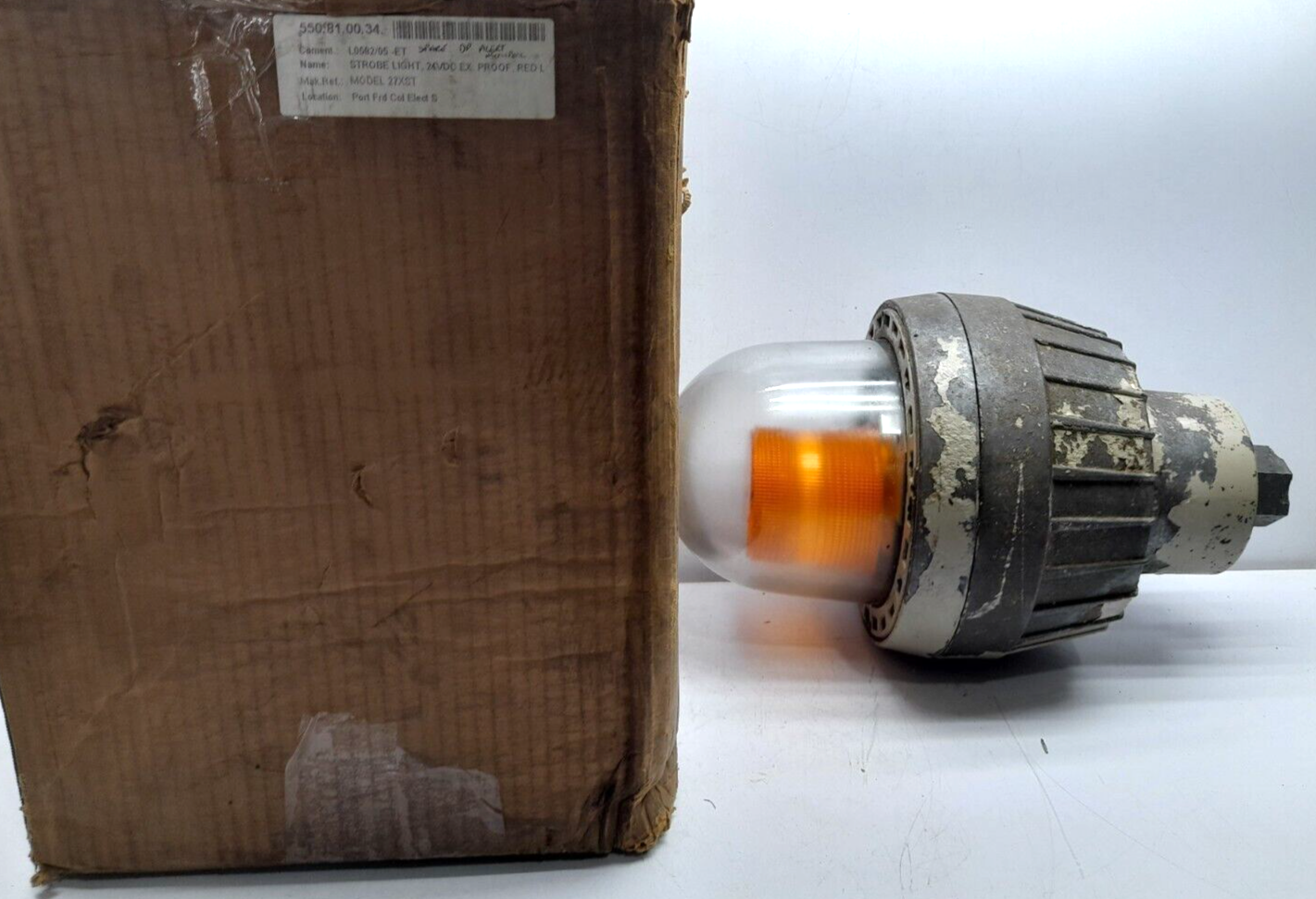 Federal Signal 27XST Explosion Proof Strobe Warning light Amber Ser E 24VDC 1.9A